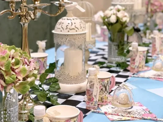 dekoratsiya stola na detskiy den rozhdeniya v vene