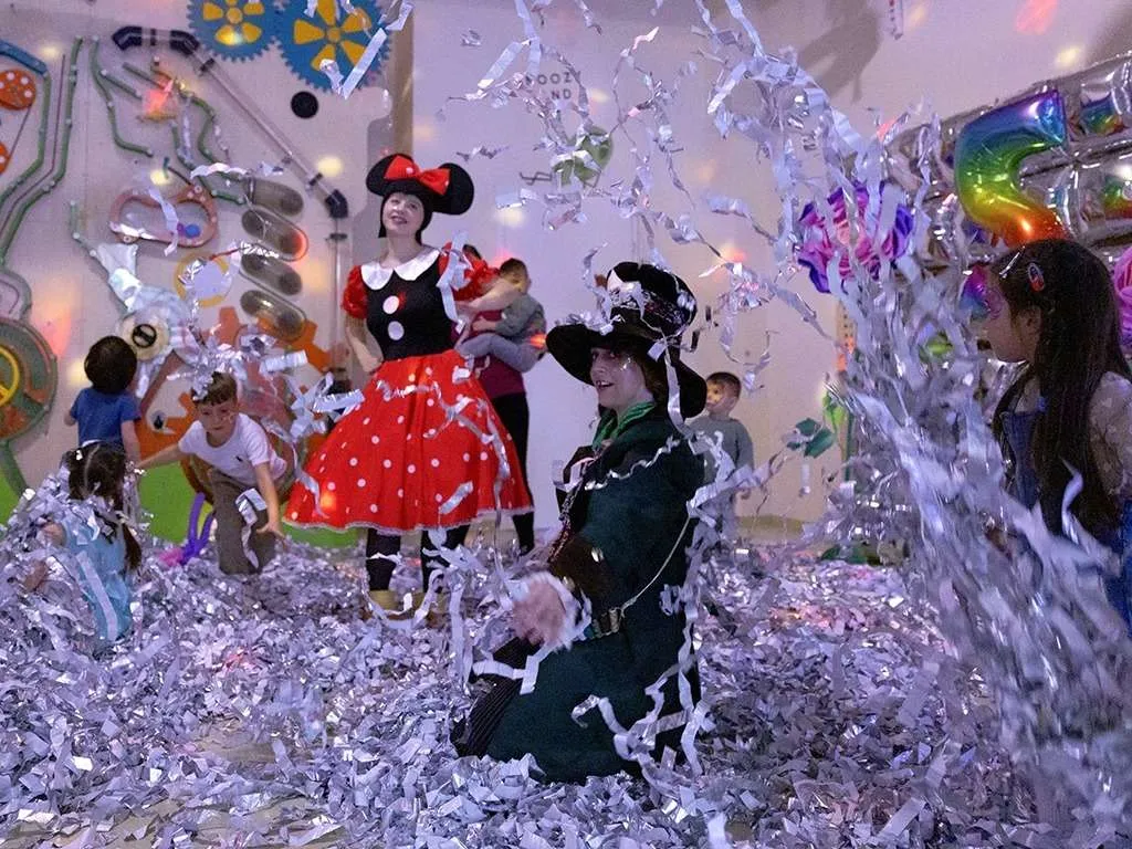 Kindergeburtstag Konfetti Disco in Wien